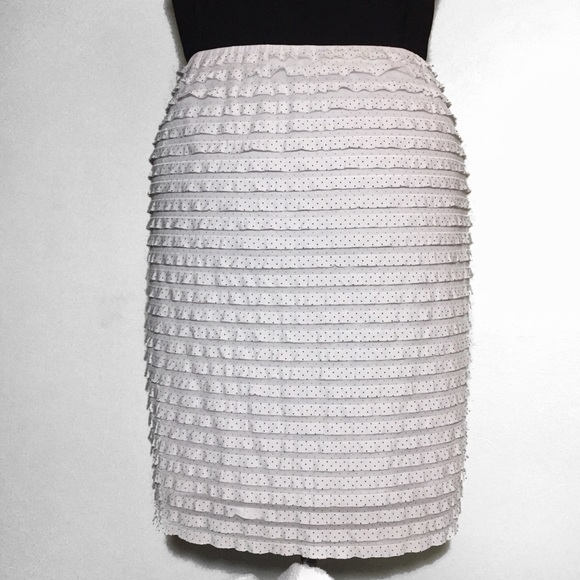 Black & White Polka Dot Ruffle Pencil Skirt 4X - Picture 4 of 5